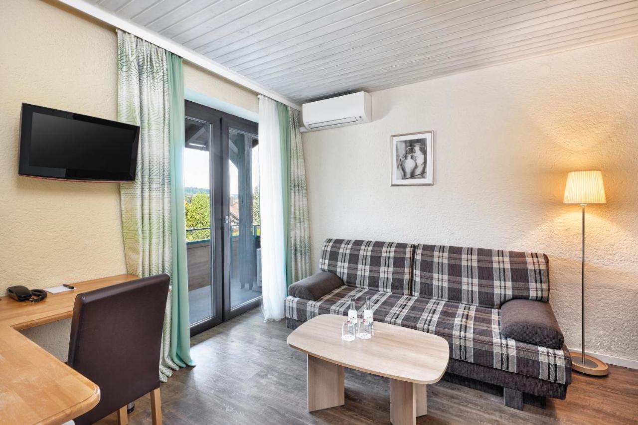 H+ Hotel 3*